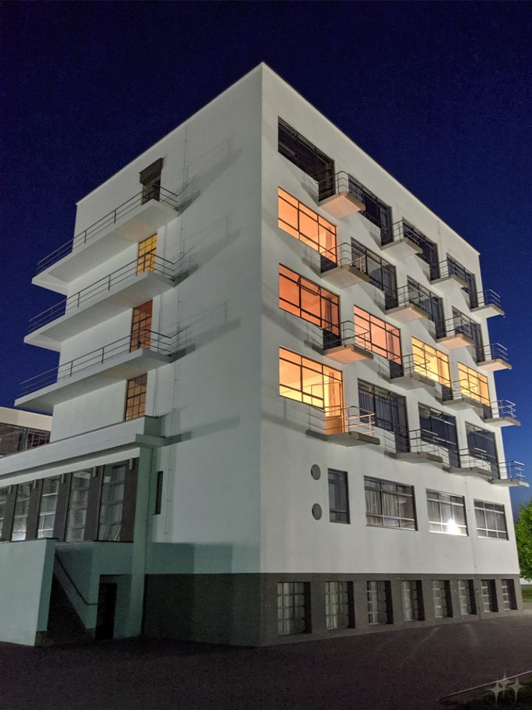 Bauhaus Building Studio Block