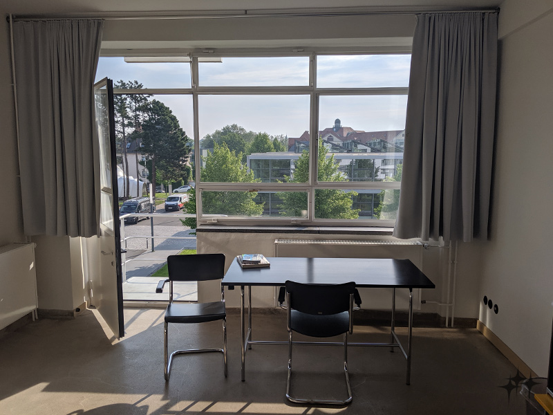 Bauhaus Studio Rooms